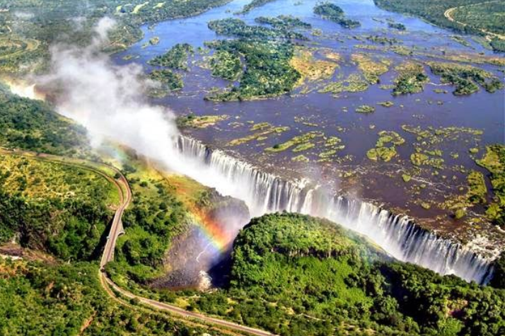 zambia-view-of-victoria-falls